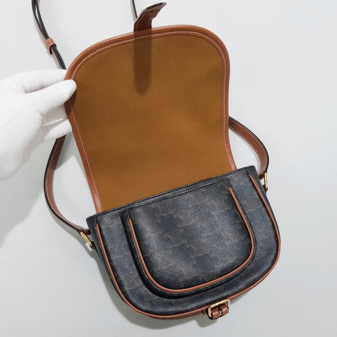 셀린느 폴코백 미디움 크로스백 상품이미지8