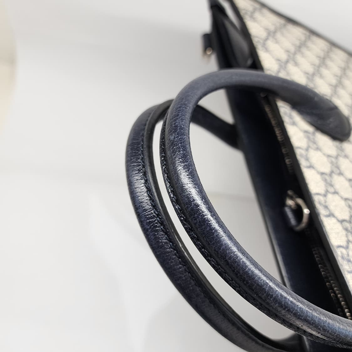 구찌 674155 인터로킹 G 미디움 토트백 상품이미지6