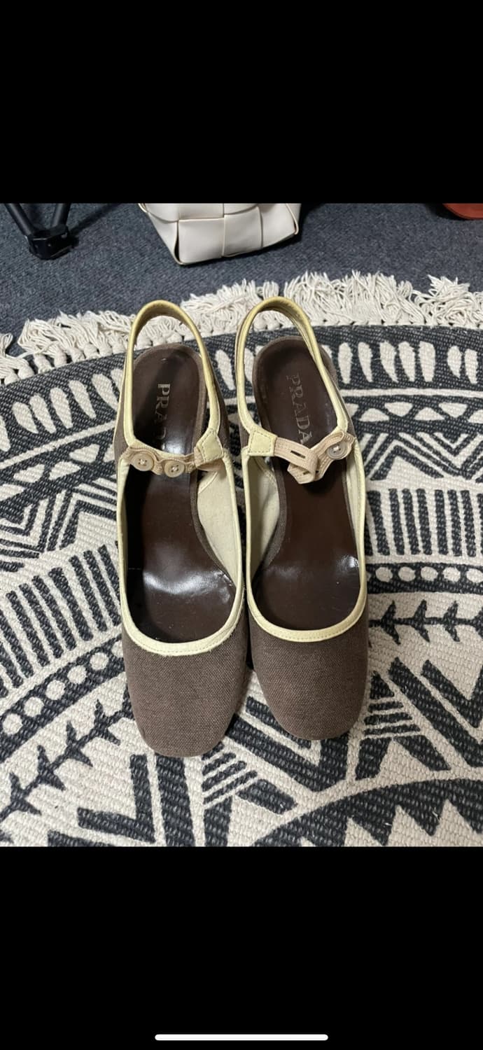 프라다 메리제인 슈즈  상품이미지1