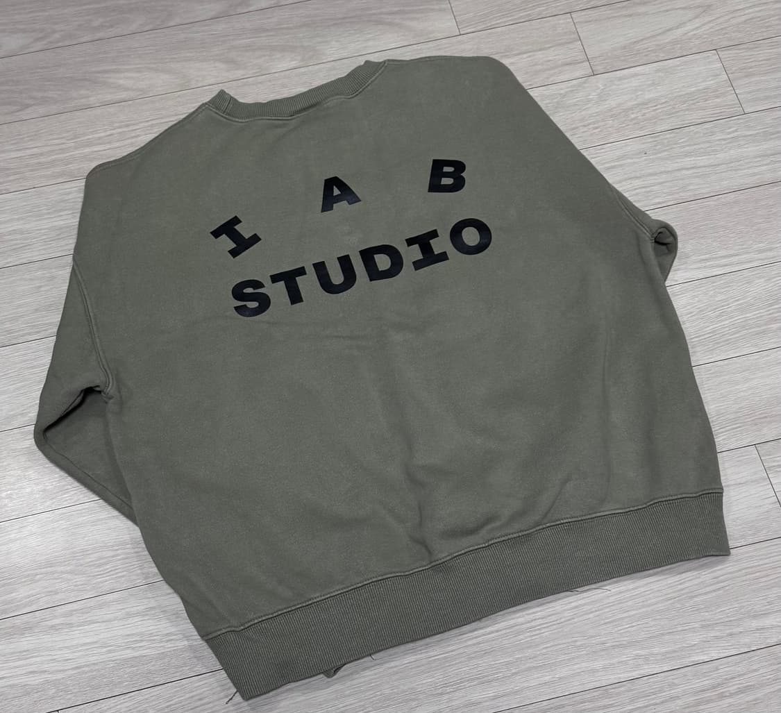 아이앱 스튜디오 트레이닝 세트 카키 상품이미지4