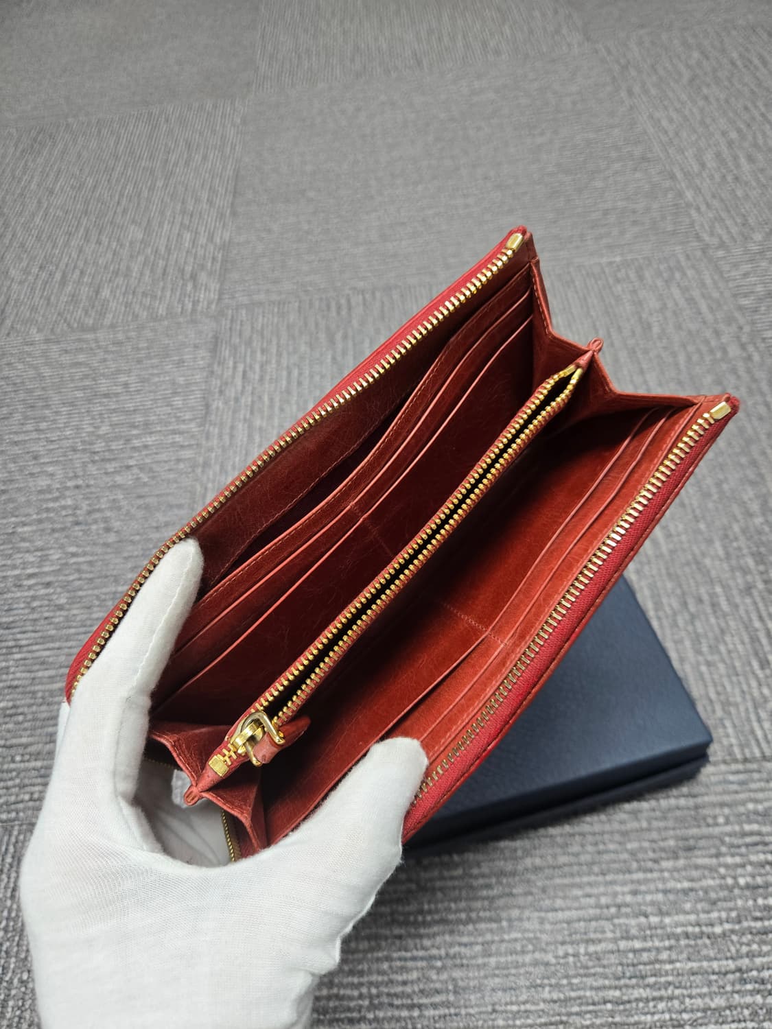 [특가][정품] 미우미우 마테라쎄 장지갑 상품이미지5