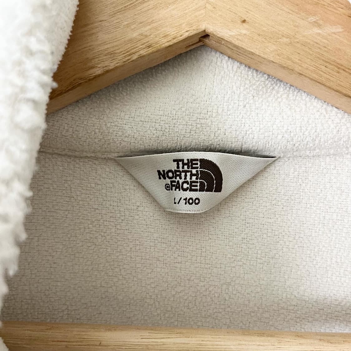 노스페이스 화이트 플리스 집업 자켓 상품이미지8