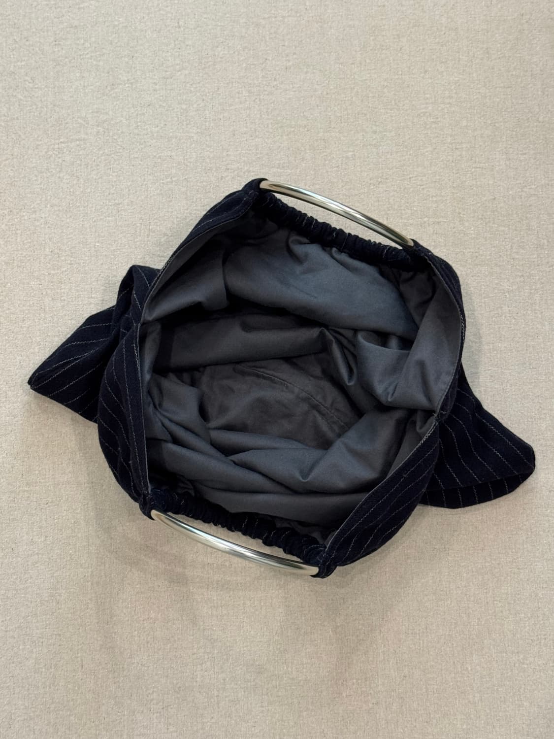 꼼데가르송 robe de chambre 스트라이프 울 링 핸들백 상품이미지5