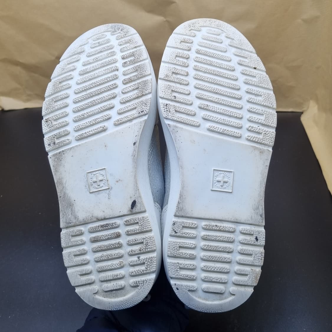 닥터마틴 라일라 슬립온36 220 상품이미지3