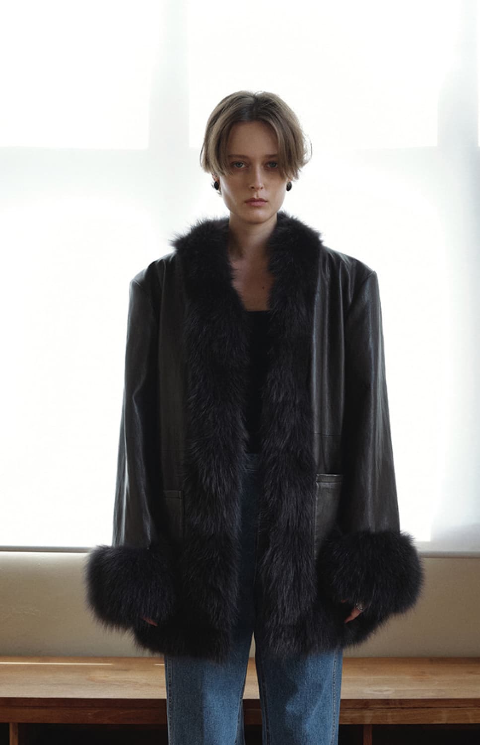 (구해요) 오버듀플레어FOX FUR TRIMMED LEATHER COAT 상품이미지1