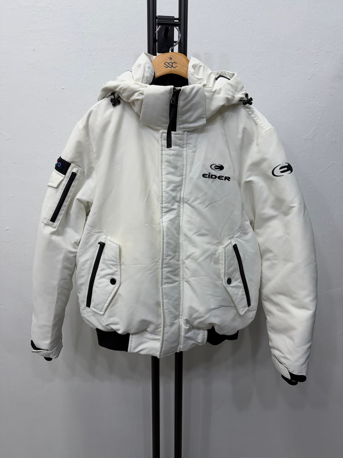 정품) 아이더 스투키 화이트 패딩 S 상품이미지1