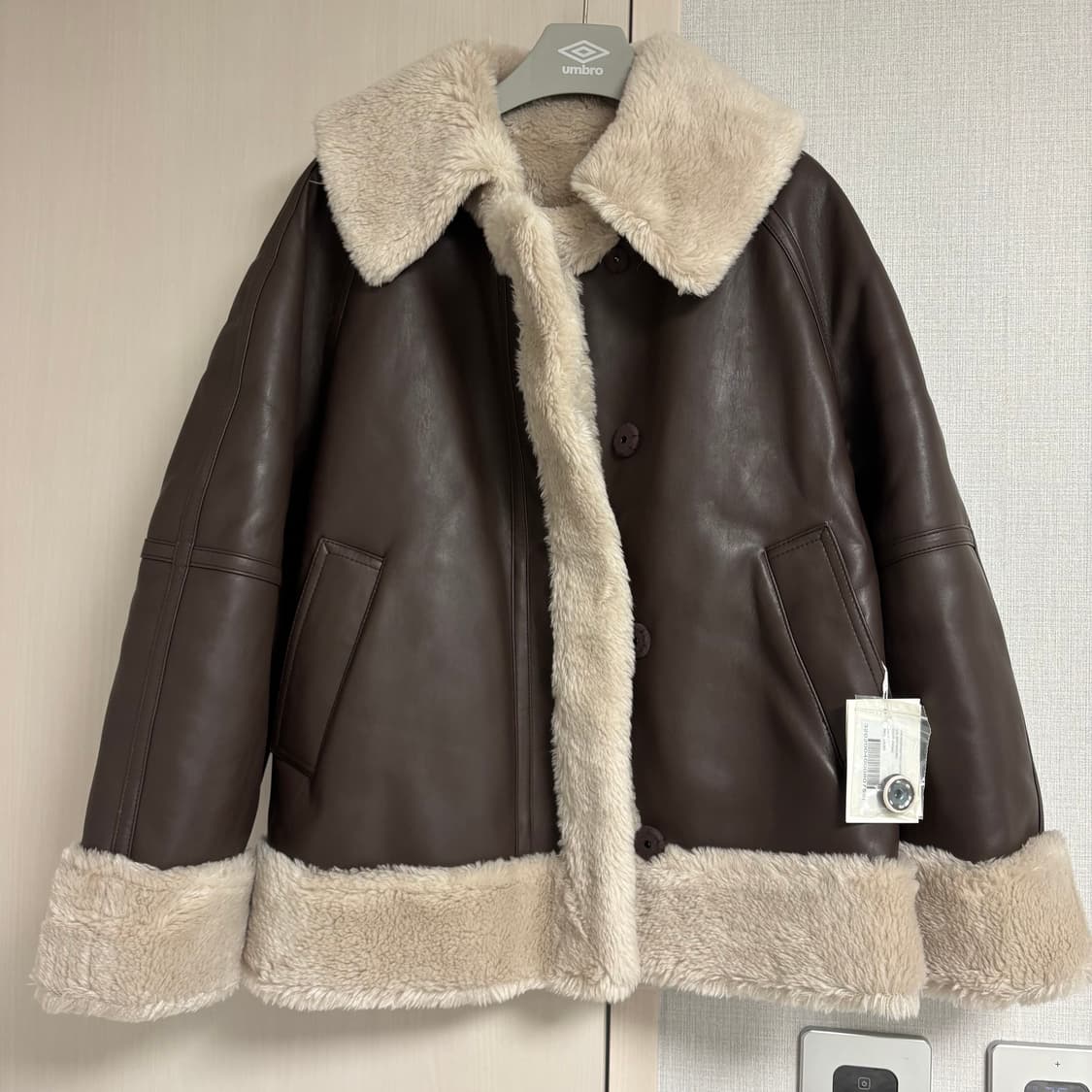 모한 MOHAN 리버시블 레더 무스탕 코트 상품이미지9