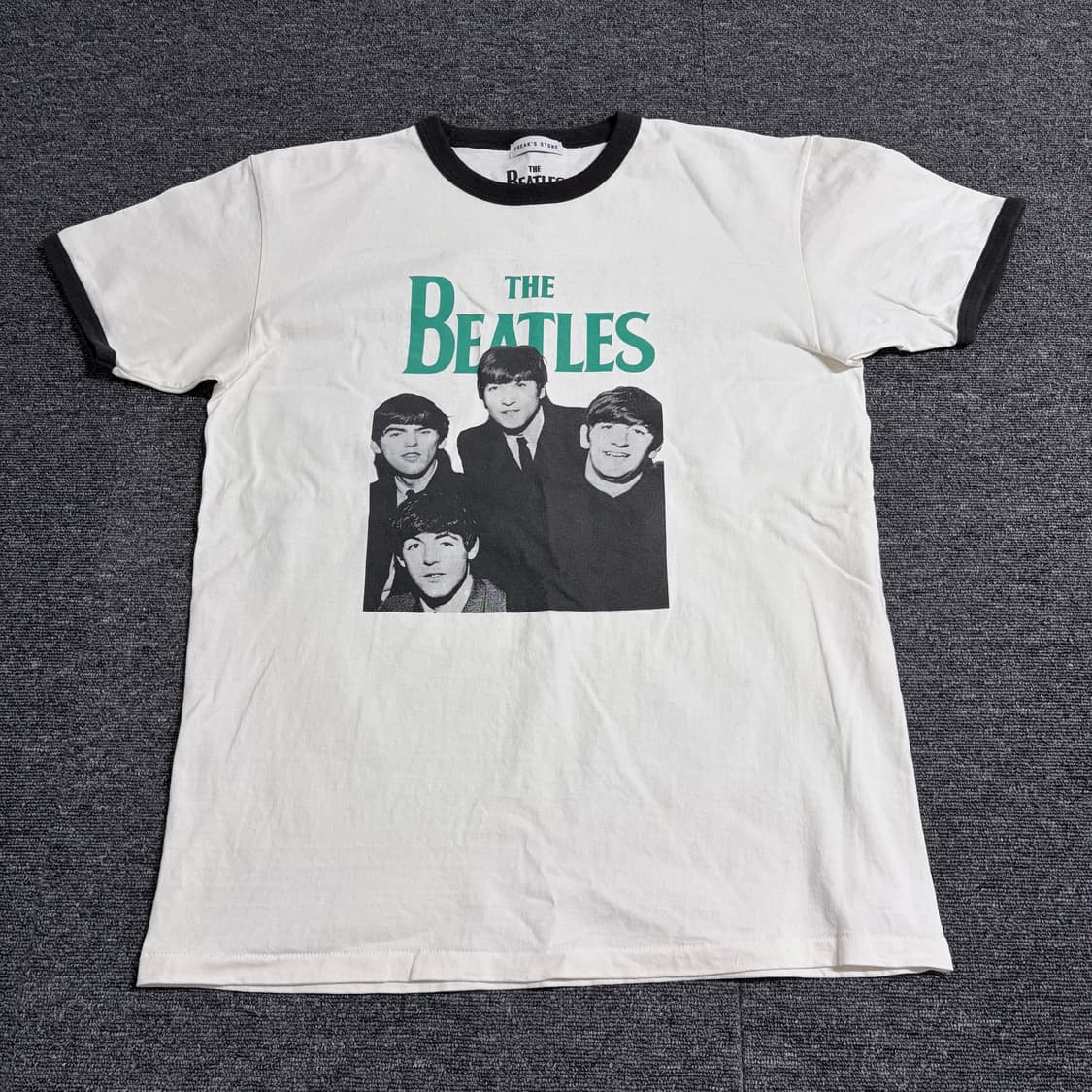 프릭스스토어 비틀즈 링거 포토 반팔티 상품이미지1