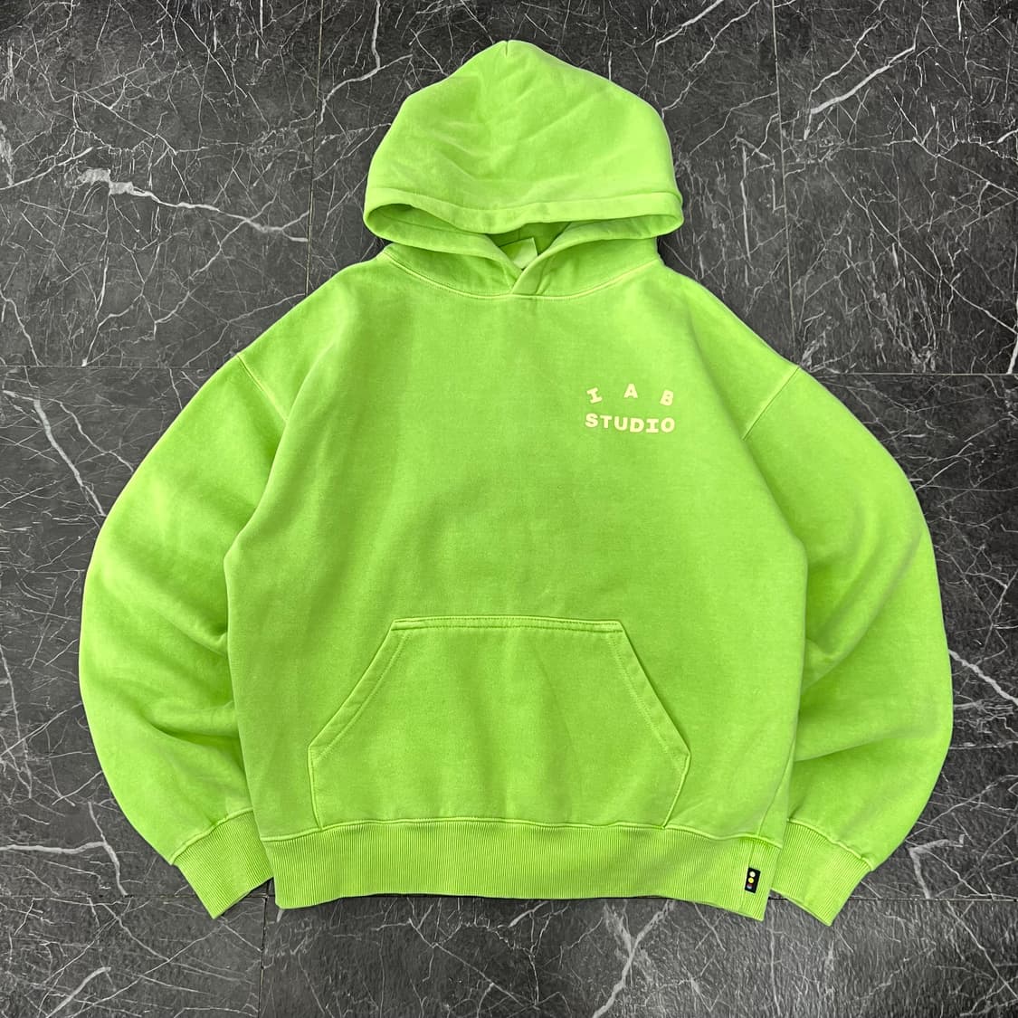 아이앱 스튜디오 피그먼트 후디 그린 상품이미지2