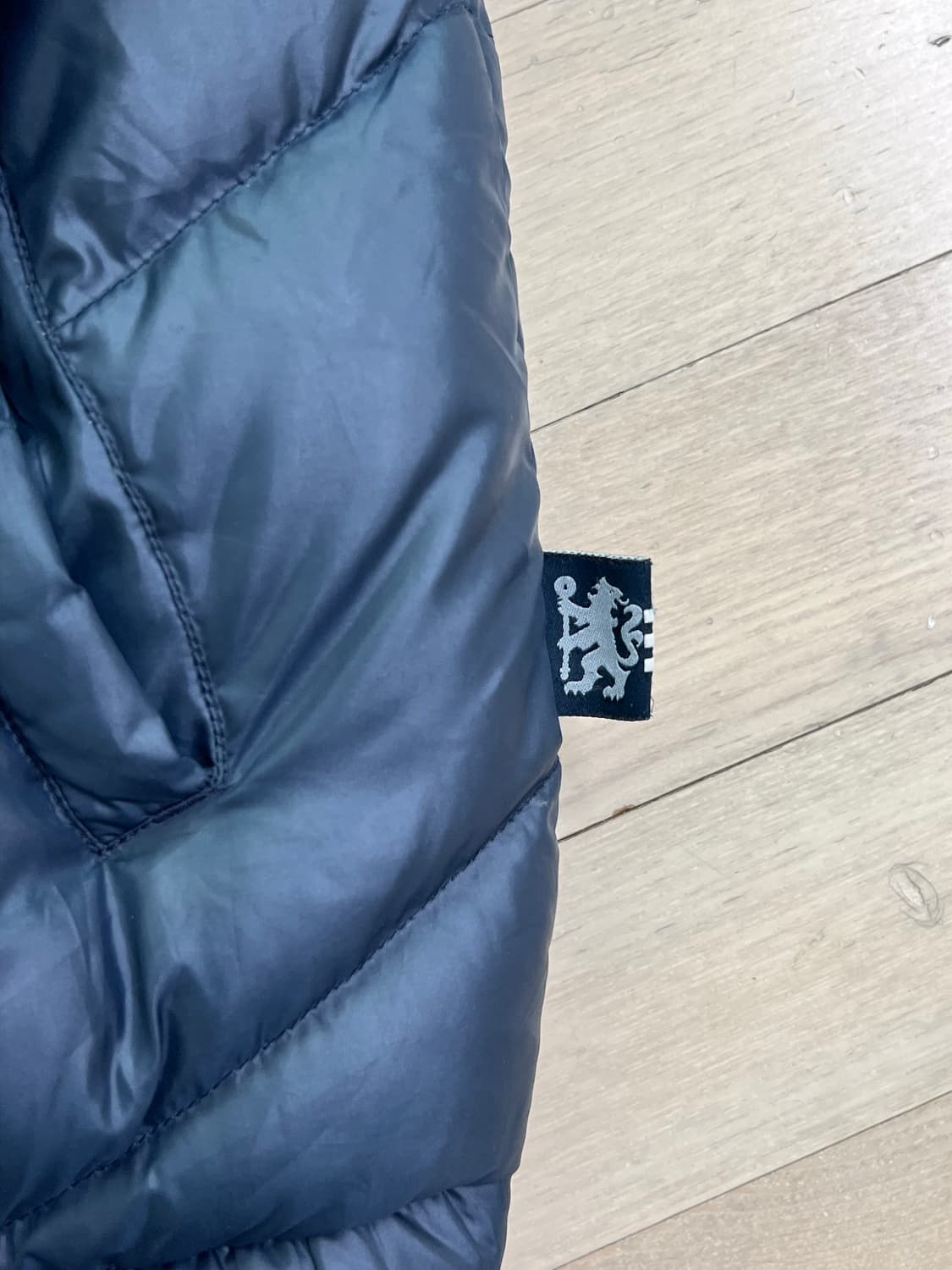 희귀 매물) 아디다스 덕다운 첼시 숏패딩 상품이미지2