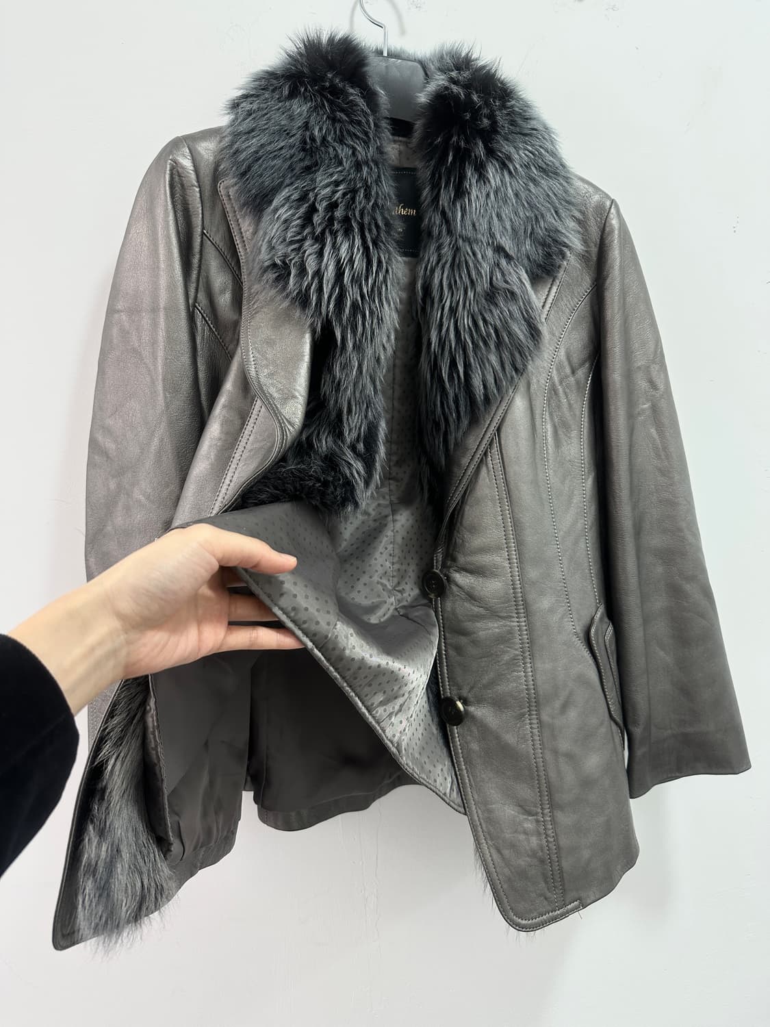 silver metalic sheepskin fur jacket 상품이미지9
