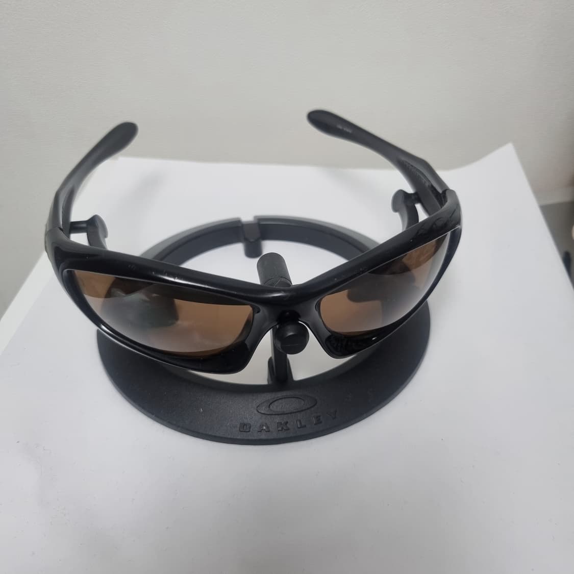 오클리 몬스터독 폴리쉬드블랙  상품이미지1