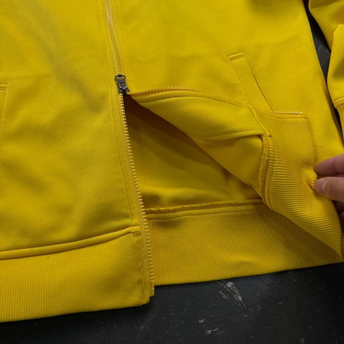 100 오니츠카타이거 타이거 자수 옐로우 져지  상품이미지3