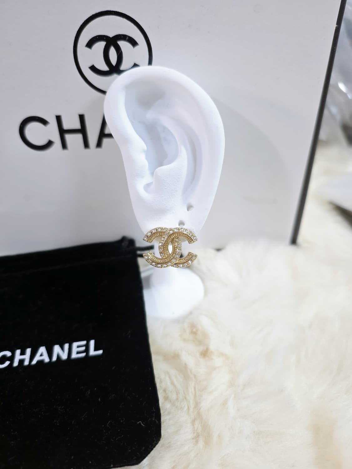 샤넬 엔틱 골드 업사이클링 귀걸이 상품이미지9