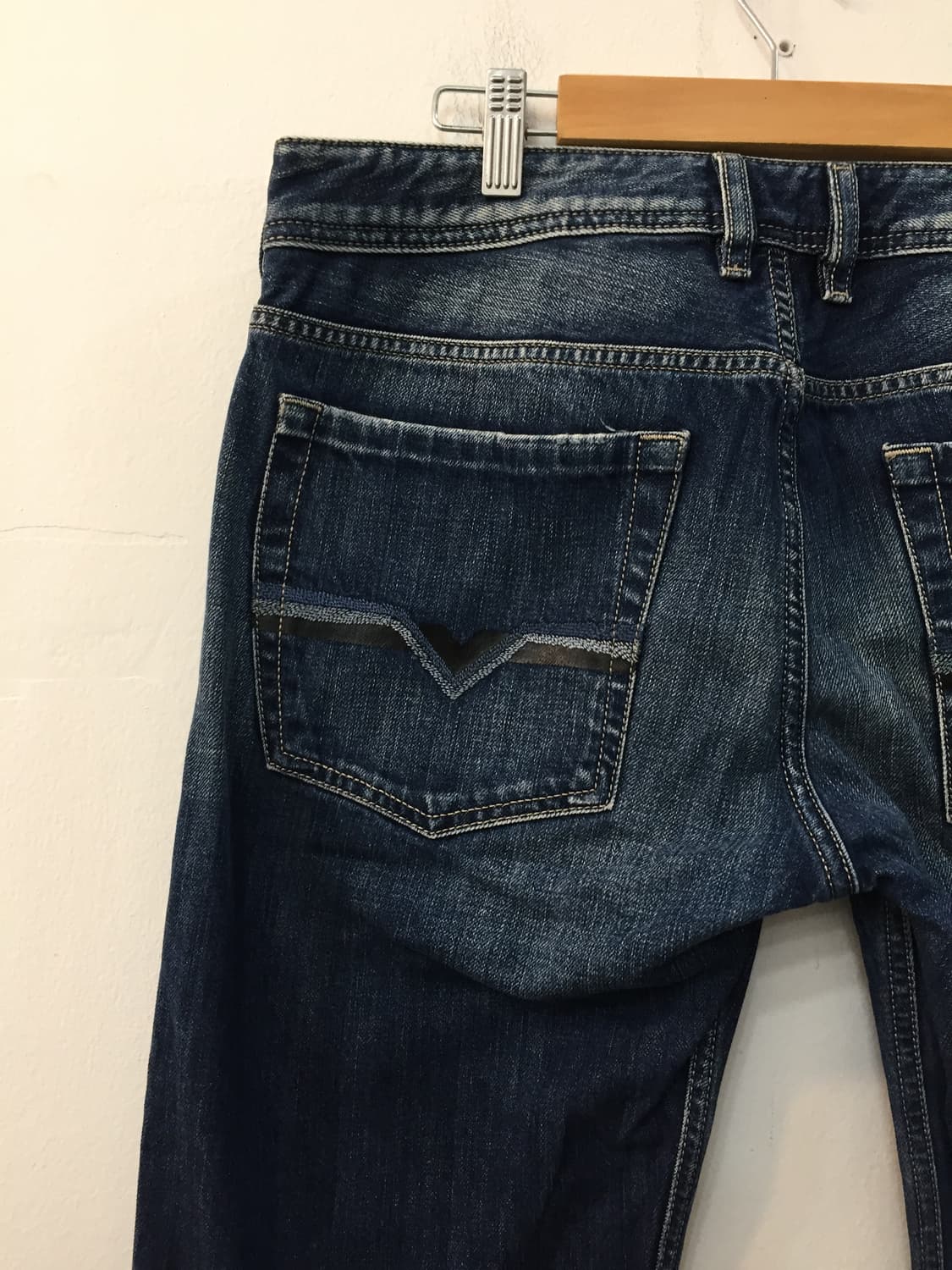 디젤 자티니 진청 데님 32 상품이미지4