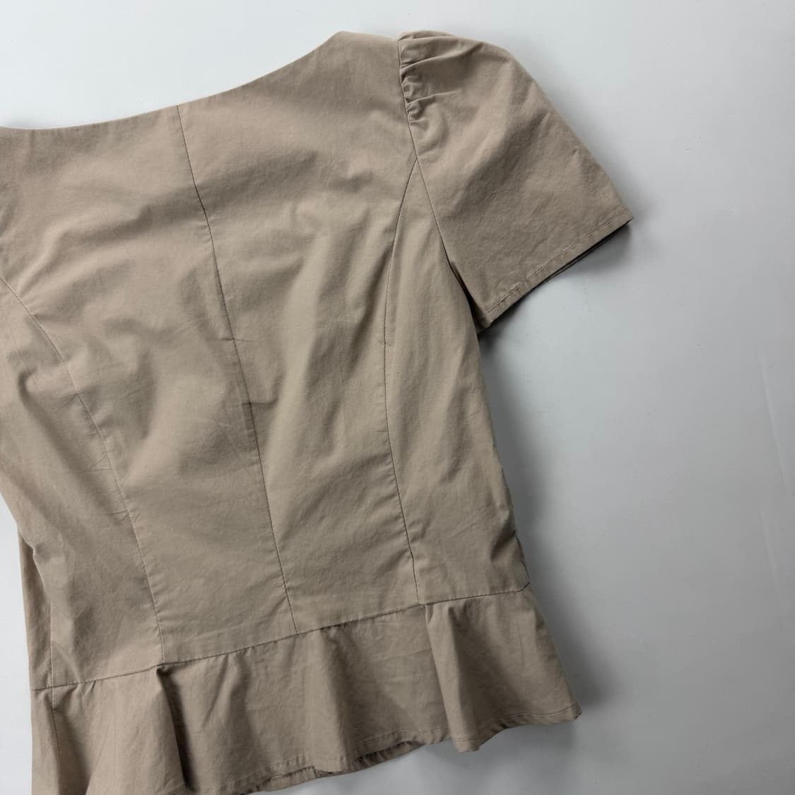 플로움 Summer Rosy 블라우스 베이지 상품이미지8