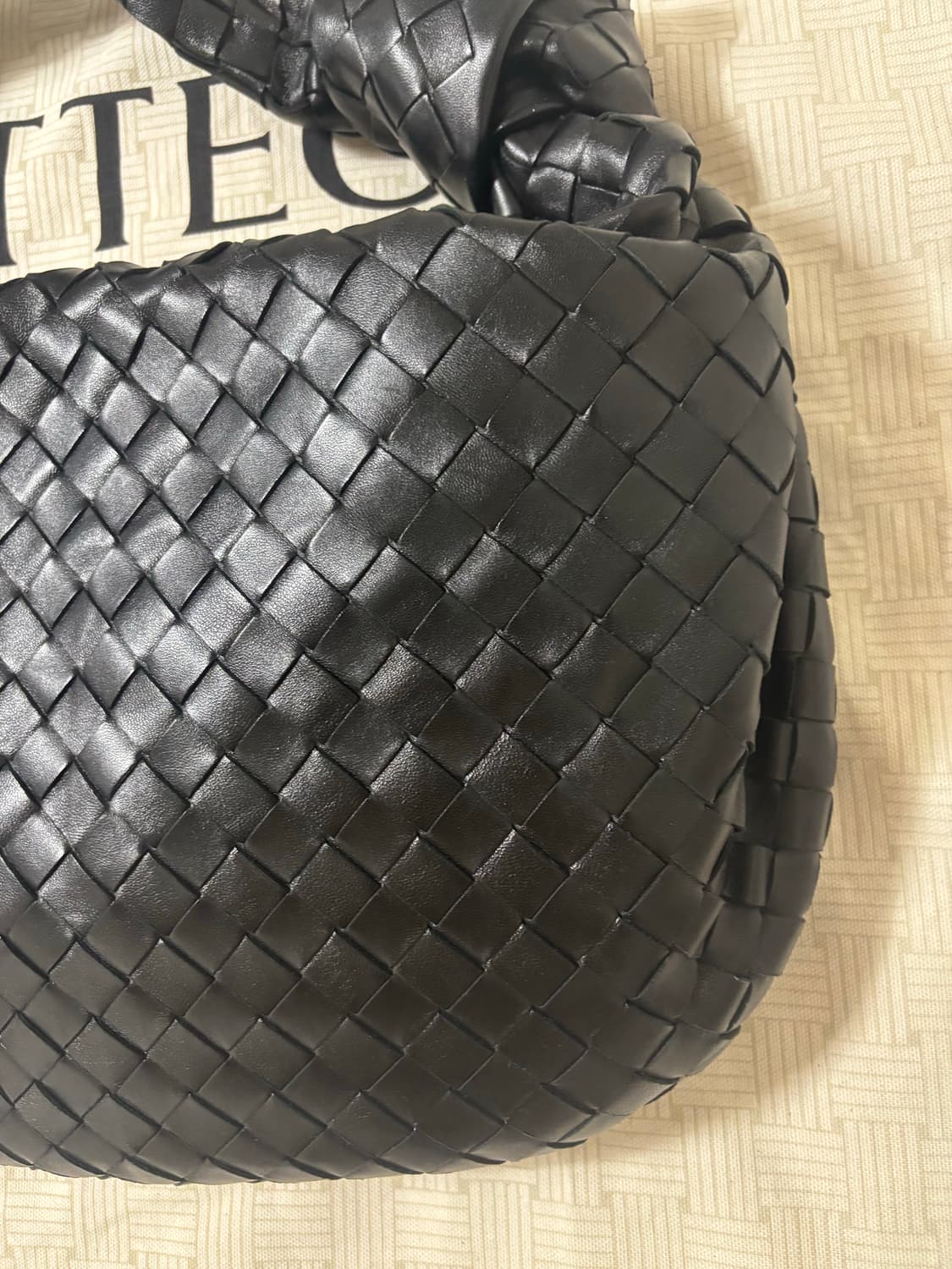 보테가베네타 조디백 클래식 구 스몰 (정품) 상품이미지5