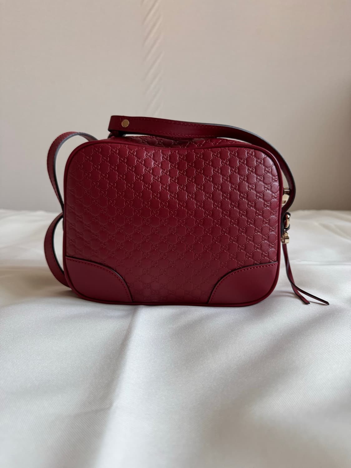 구찌 마이크로시마 디스코 크로스백 상품이미지1