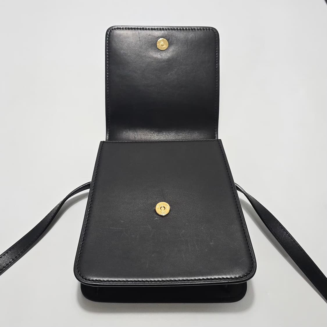 생로랑 카이아 노스사우스 사첼 숄더 크로스백  상품이미지8