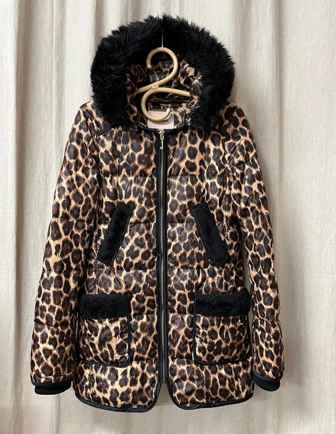 Y2k 갸루 쥬시 꾸뛰르 레오파드 패딩  상품이미지1