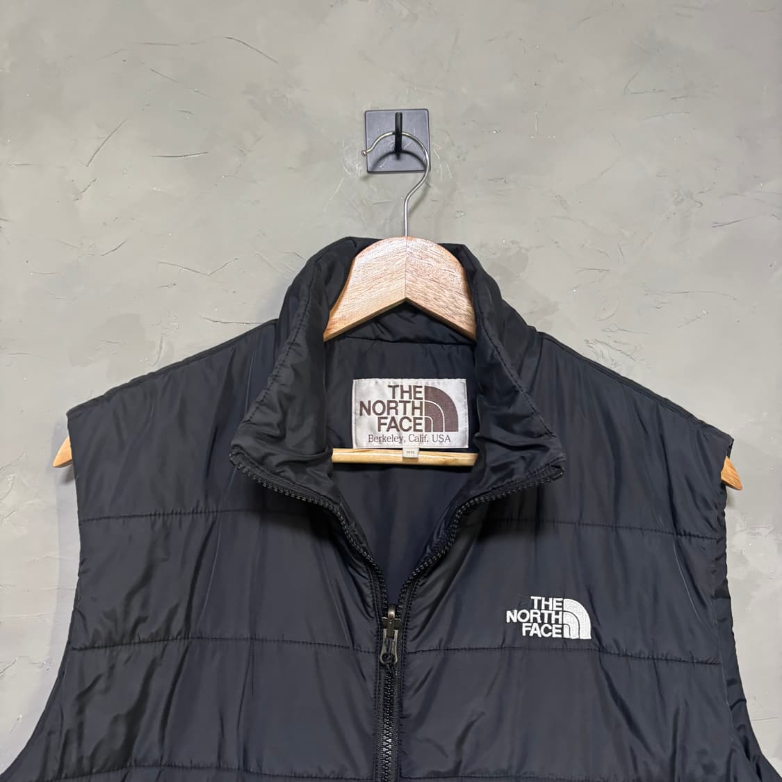 노스페이스 경량 패딩 조끼 상품이미지2