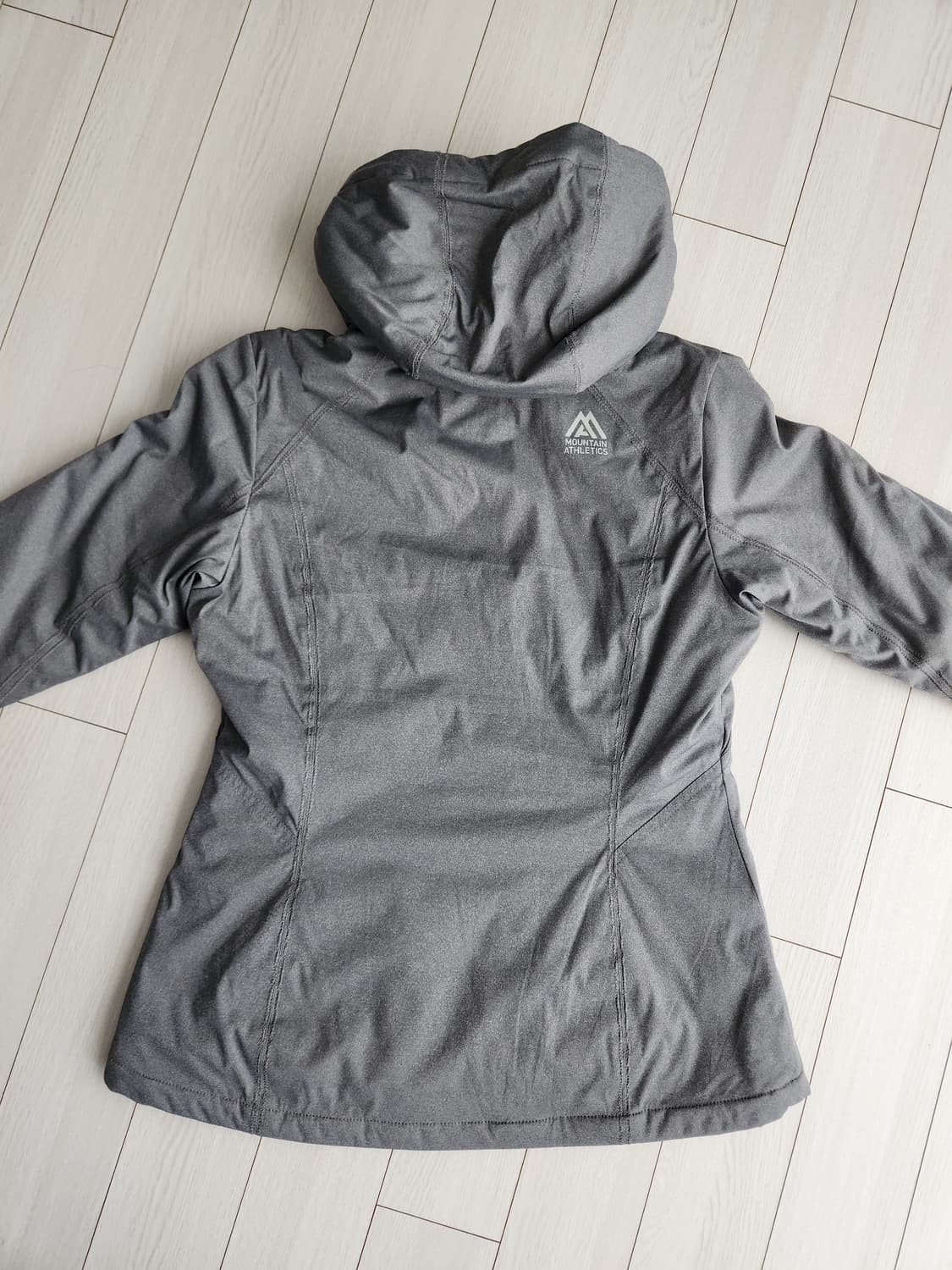 노스페이스 여성 브이엑스 프리 무브먼트 자켓 사이즈85(s)

사용감 거 상품이미지8