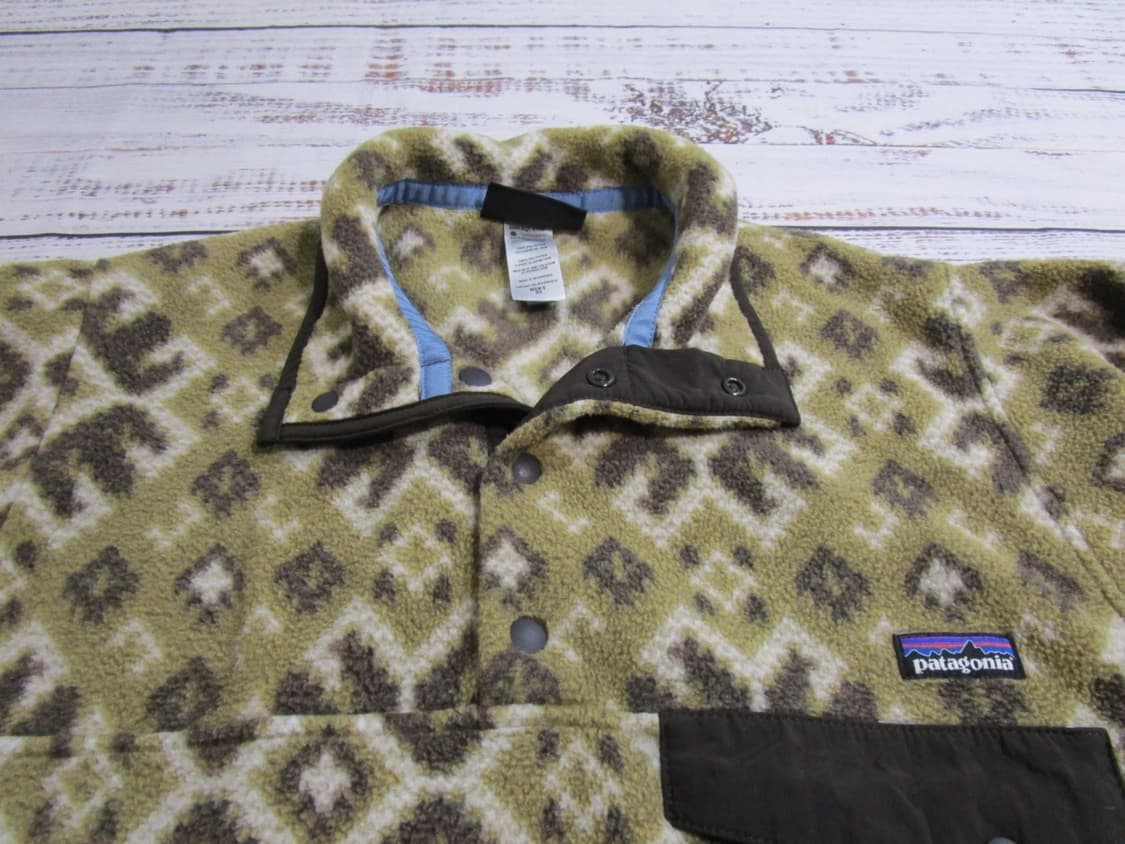 13FW 파타고니아 신칠라 스냅-T 오로라 패턴 상품이미지4