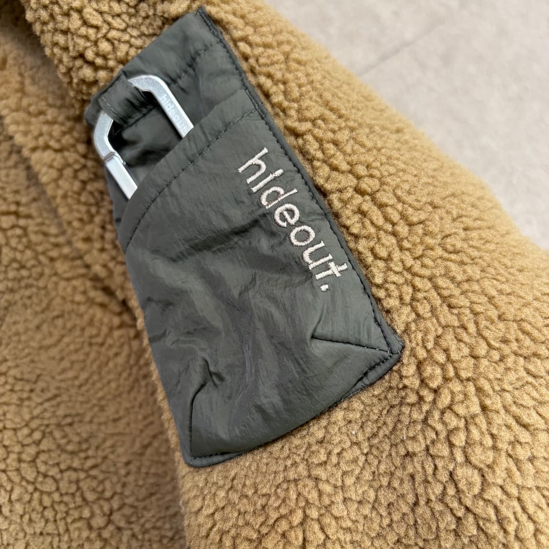 hideout 하이드아웃 롱 플리스 리버시블 자켓 상품이미지3