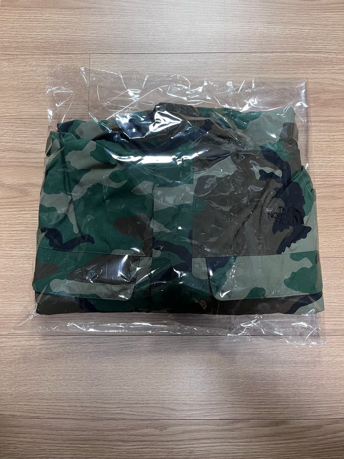 노스페이스 재팬 바람막이 카모 L 상품이미지6