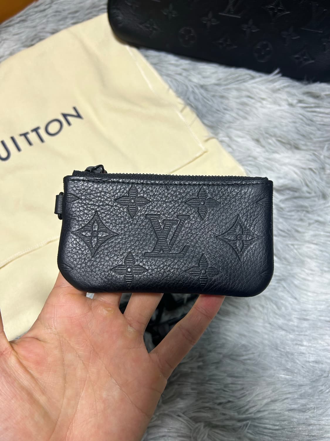 [풀구성/신형] 루이비통 쉐도우 트리오 메신저백 상품이미지9