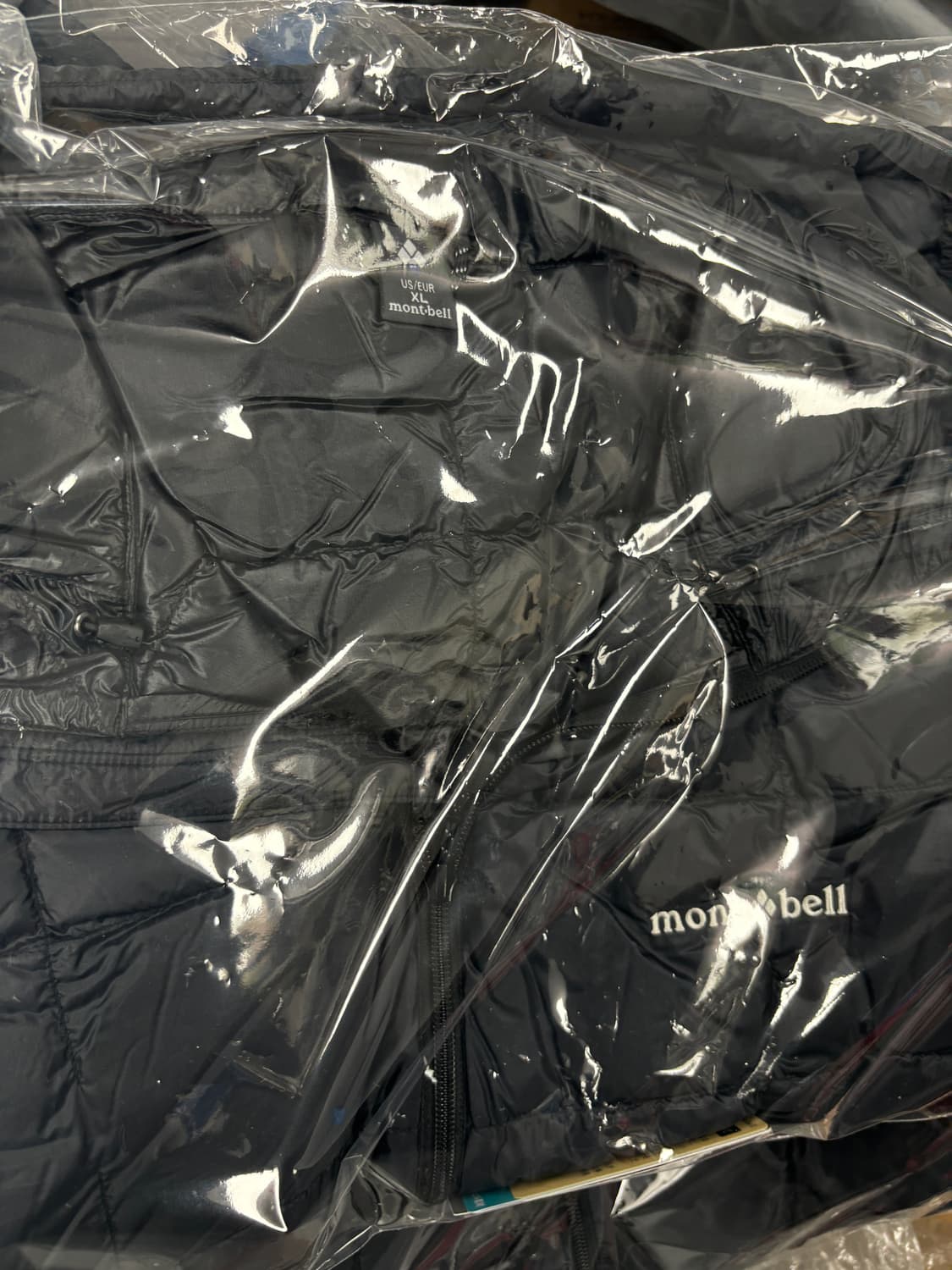 XL 몽벨 슈페리어 다운 파카 블랙 미개봉 새제품 판매 상품이미지1