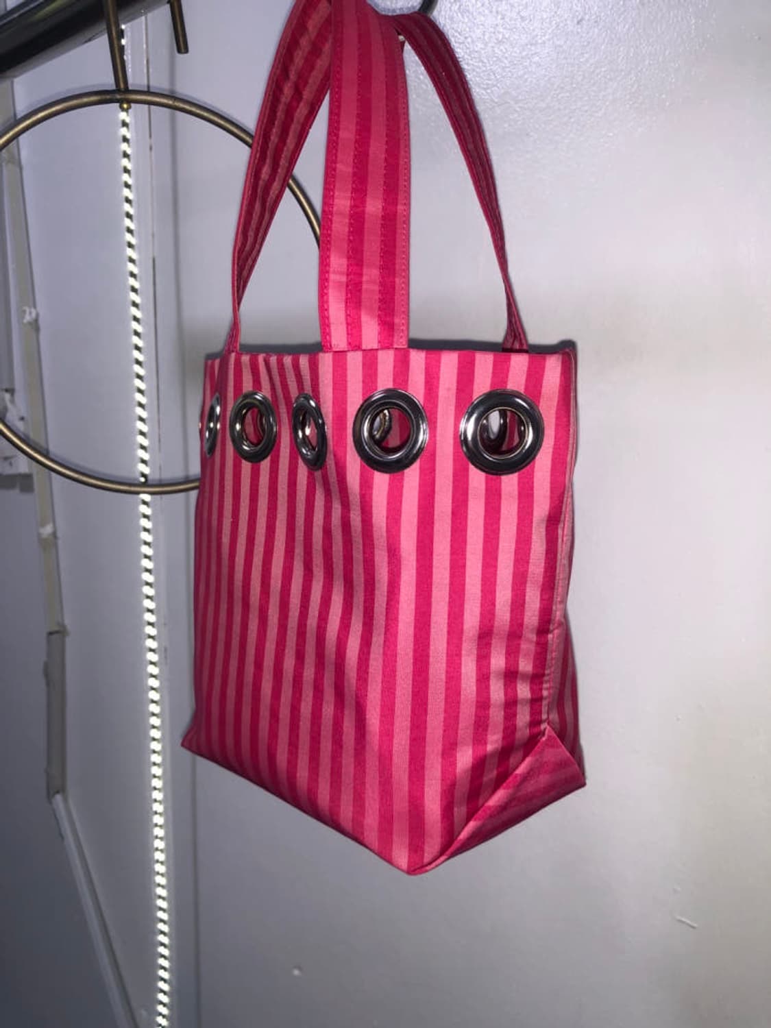 PIERCING TOTE BAG(PINK STRIPE) 상품이미지2