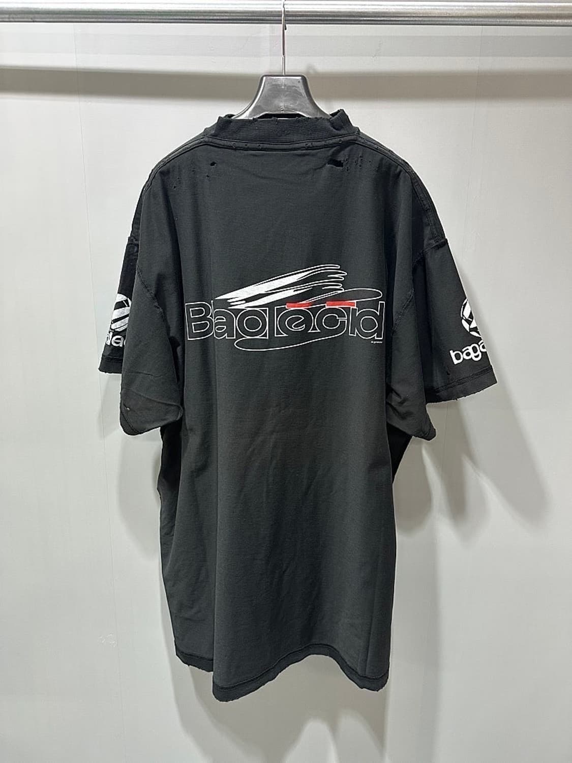 (정품/새상품) 발렌시아가 남성 인사이드아웃 오버사이즈 로고 반팔 티셔츠 상품이미지3