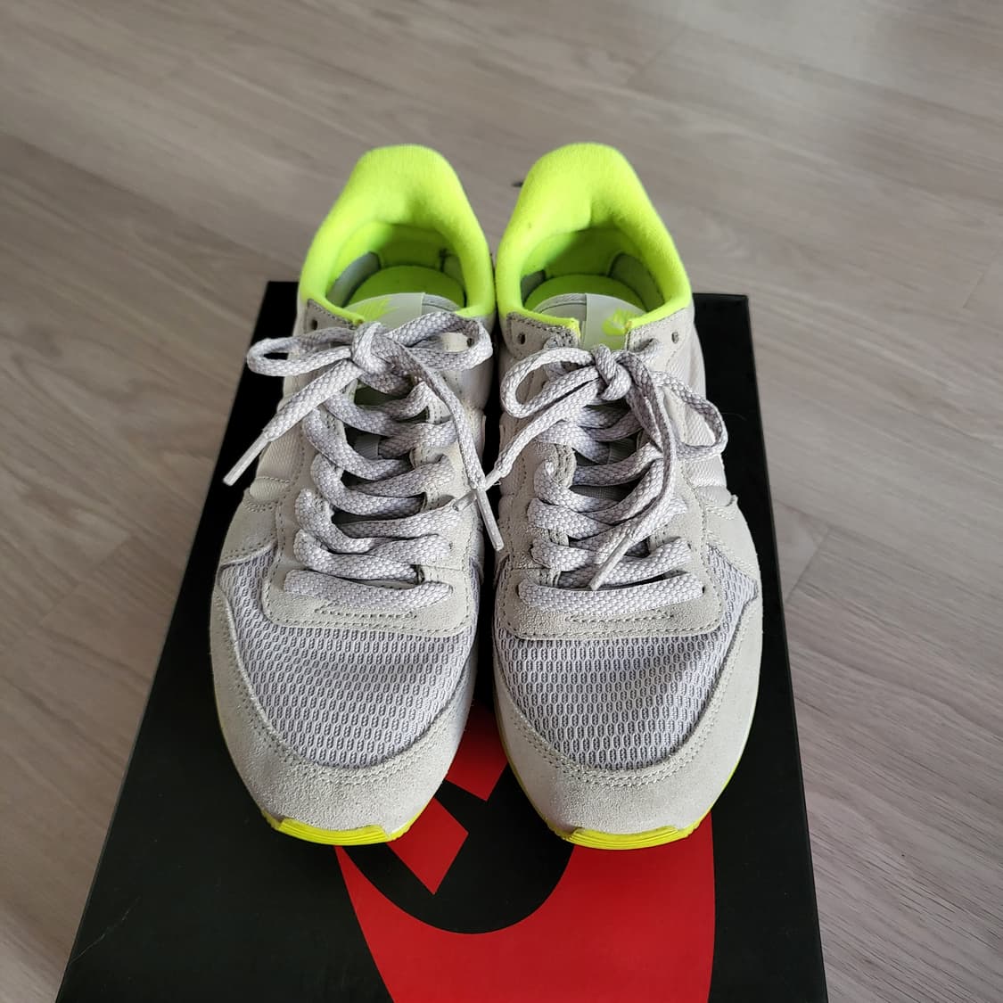 나이키 인터내셔널리스트(235) 상품이미지4