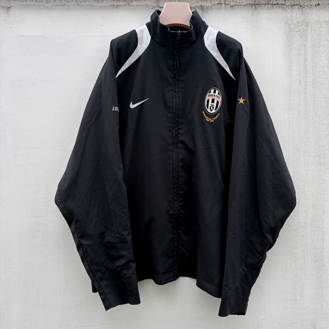 나이키 X 유벤투스 00s 오레오 바람막이(XL) 상품이미지1