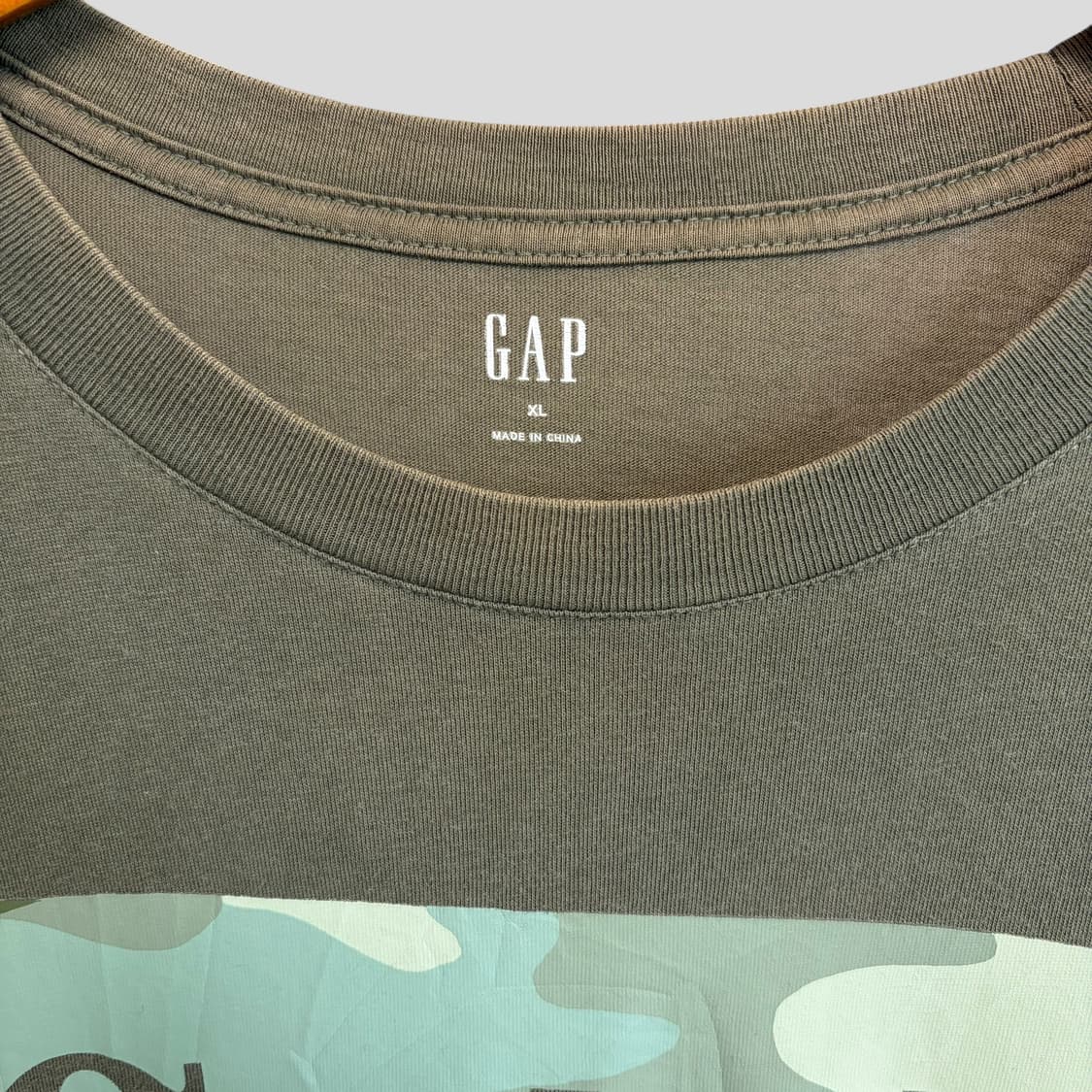 (XL)GAP 갭 카모 반팔티셔츠 상품이미지3