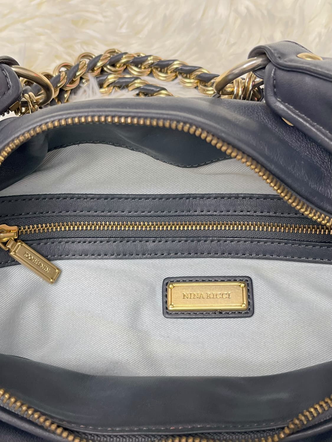 정품 니나리치 리본 숄더백 갸루템 (원가 80만원대) 상품이미지4