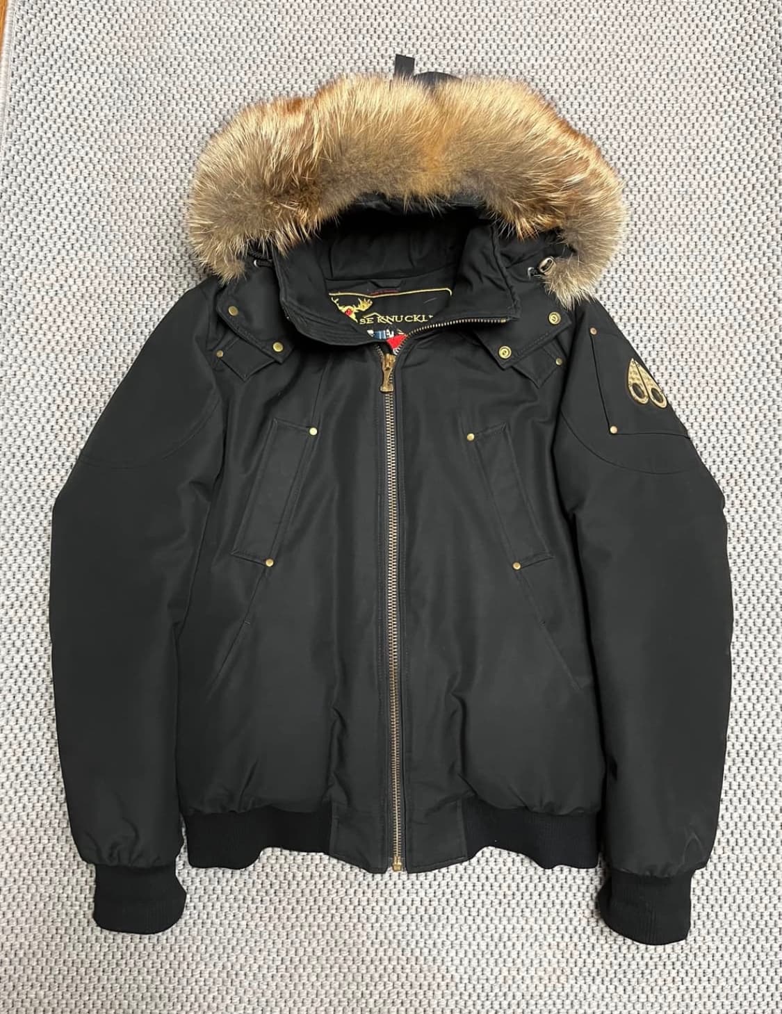 무스너클 발리스틱 봄버 패딩 금장 급처 상품이미지1