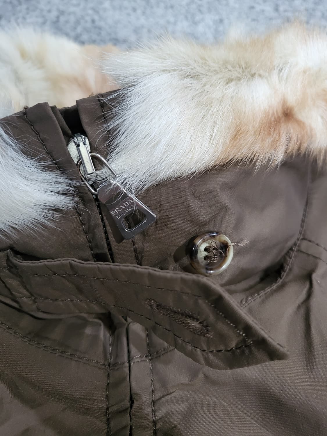 프라다(PRADA) 여성용 패딩 코트 상품이미지7