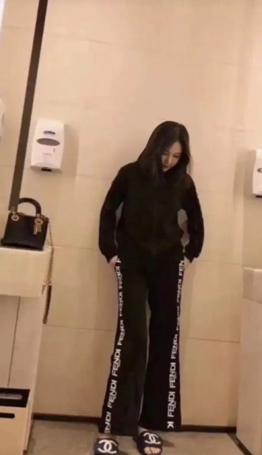 [미개봉 새상품] 펜디 FF 세미와이드 팬츠 36사이즈(여성) 상품이미지4