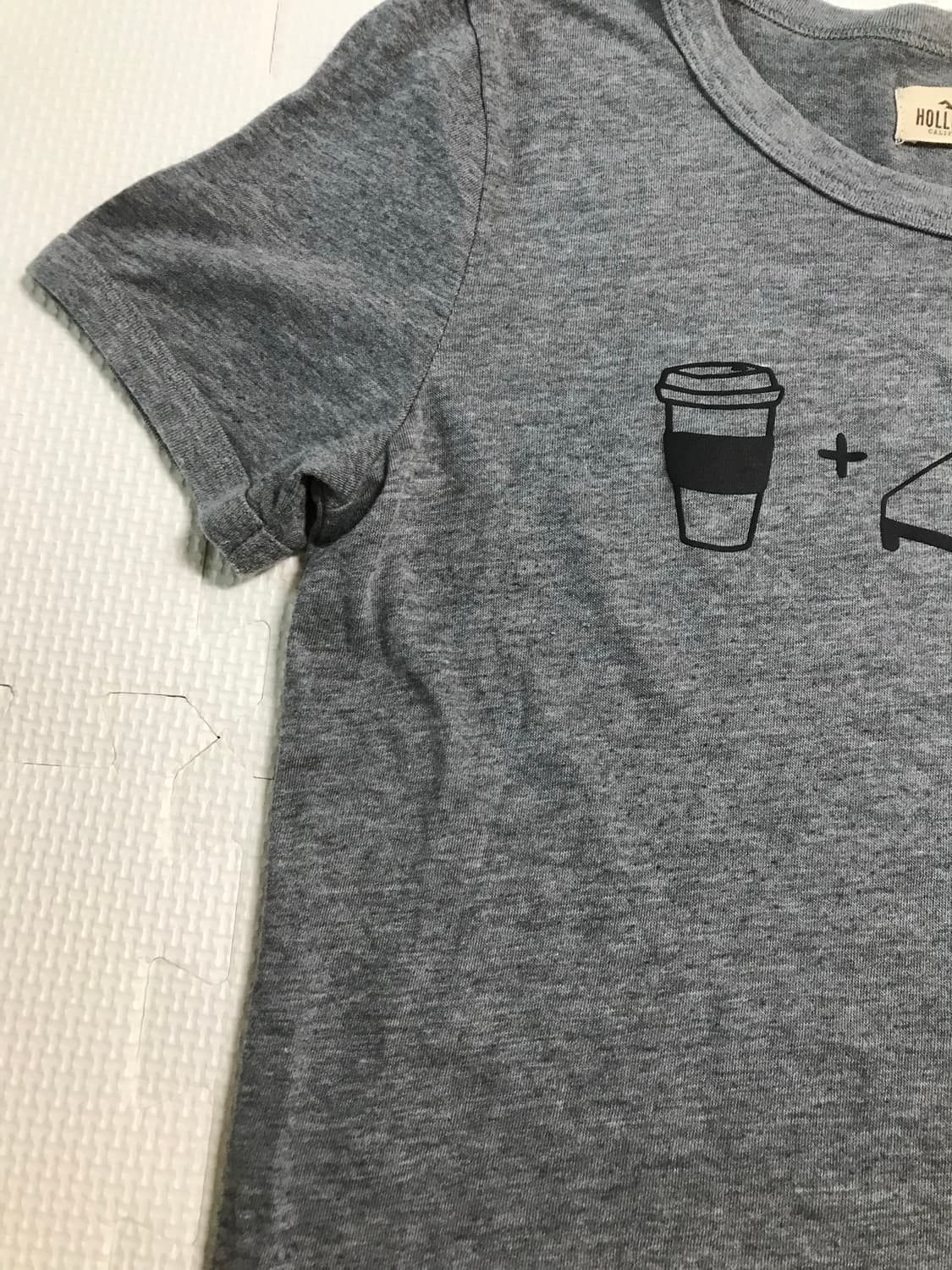 Hollister 빈티지 페인팅 반팔티 상품이미지3