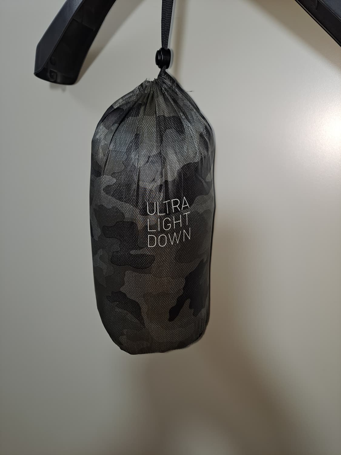 남성 유니클로 울트라라이트 다운 베스트 M 상품이미지4