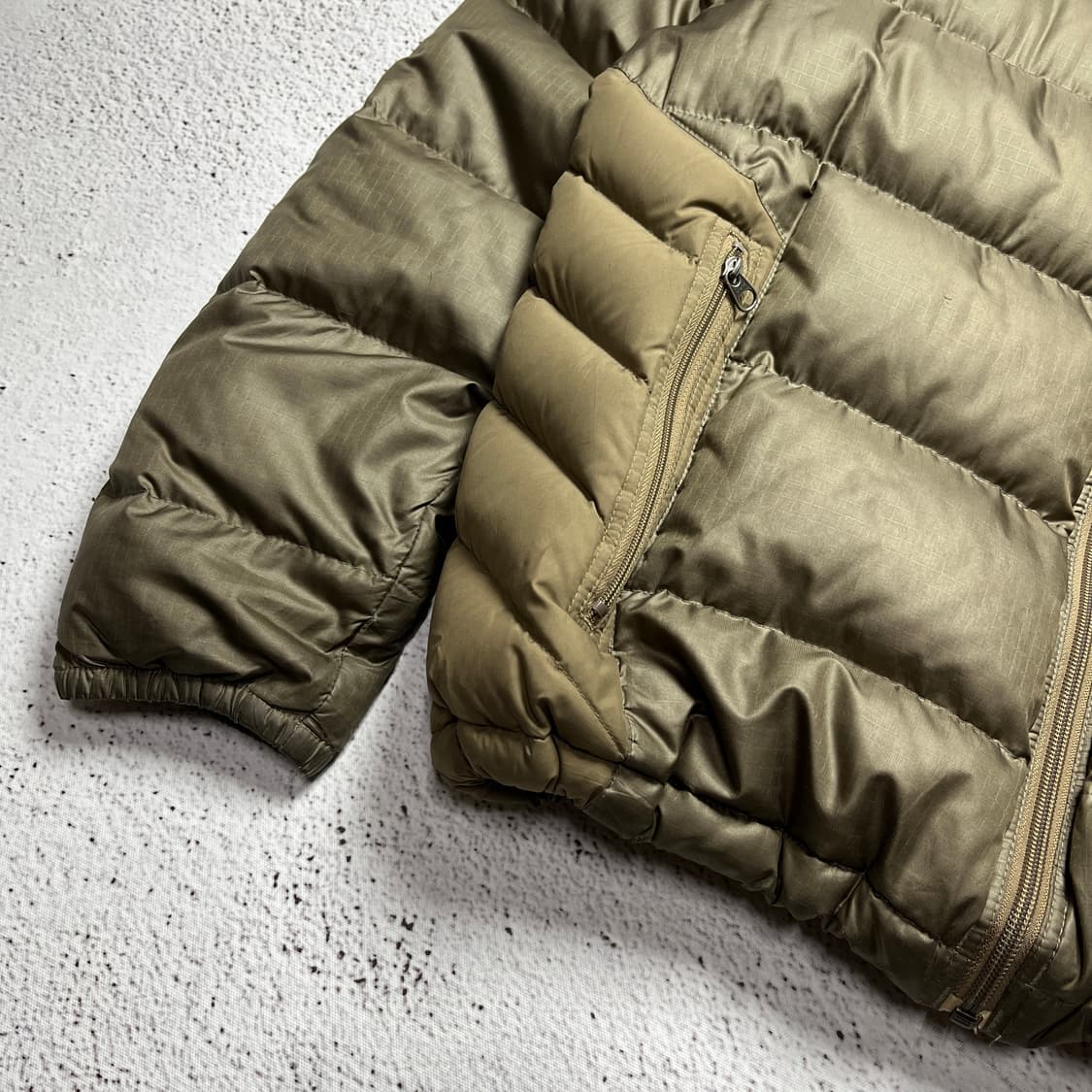 Vintage 00s Patagonia Goose Down Puffer 상품이미지4