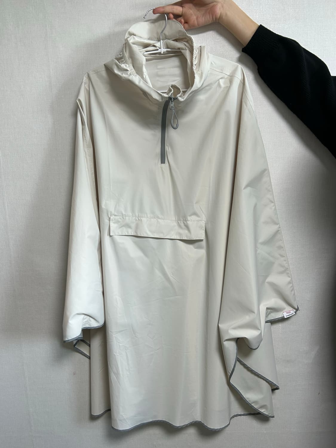 헌터 X 스타벅스 콜라보 레인 판초 아노락 아이보리 상품이미지1