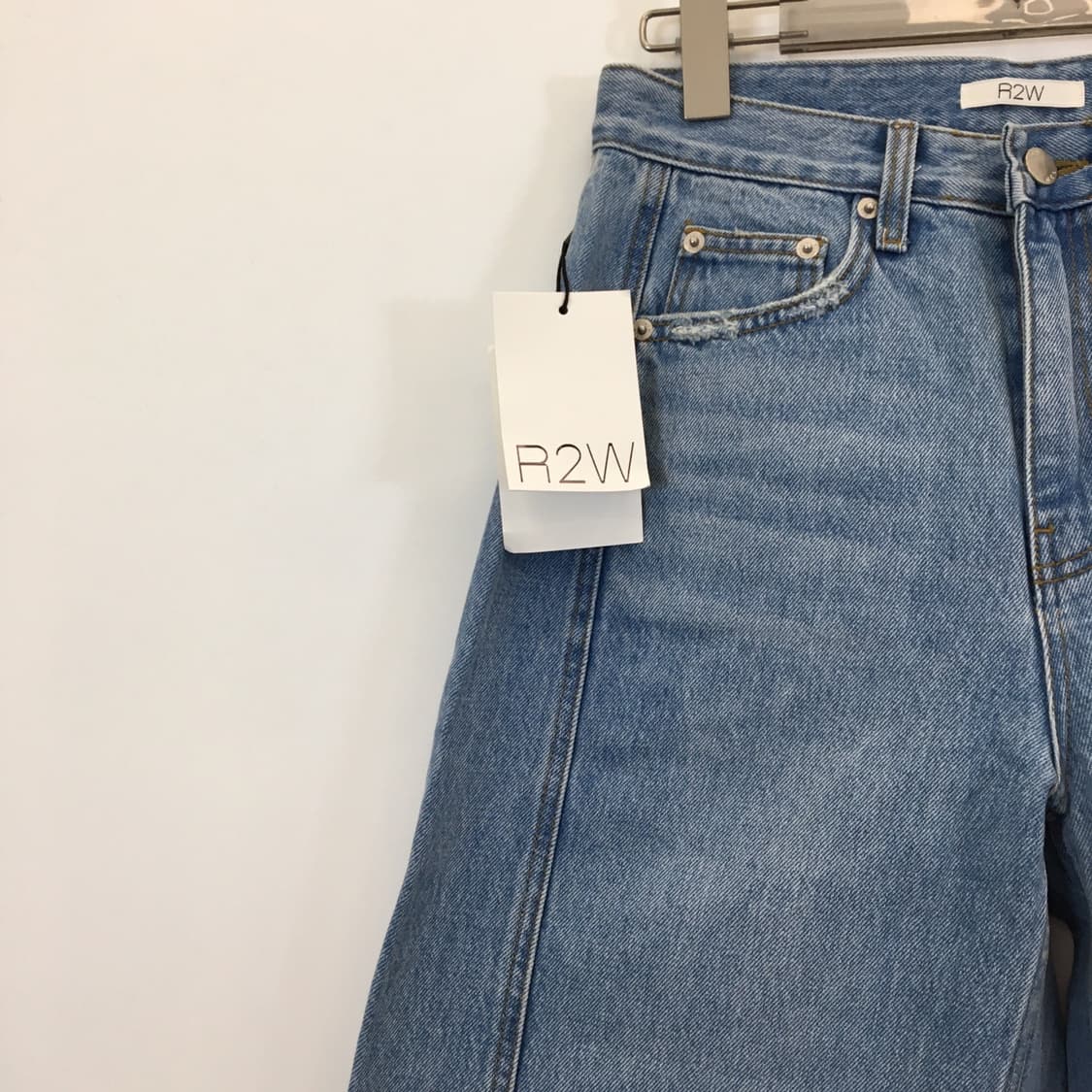 R2W 레디투웨어(새상품)콘데님 사이드패널 와이드 데님진 26 인치  상품이미지2