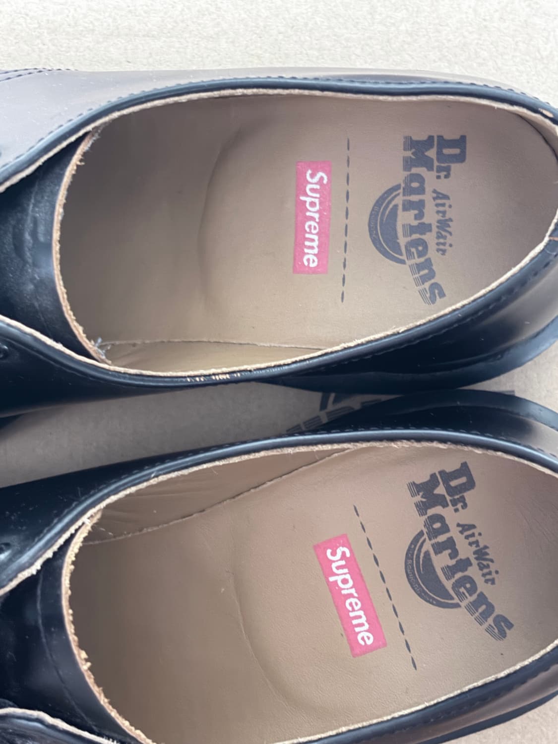 슈프림 닥터마틴 스파이더웹 블랙 us8 상품이미지4