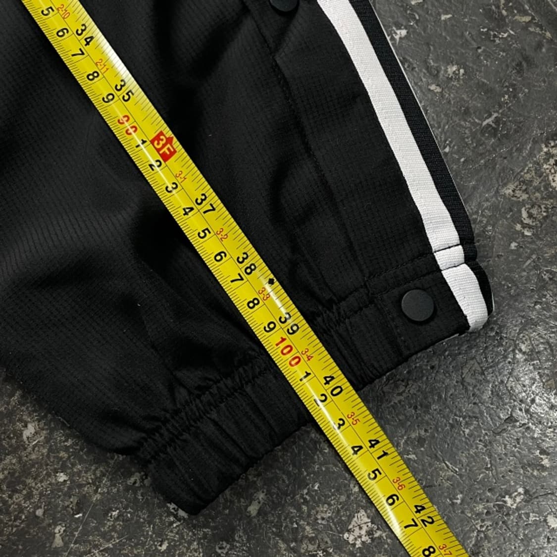 95-100 아디다스 사이드버튼 트레이닝 나일론 팬츠 상품이미지9