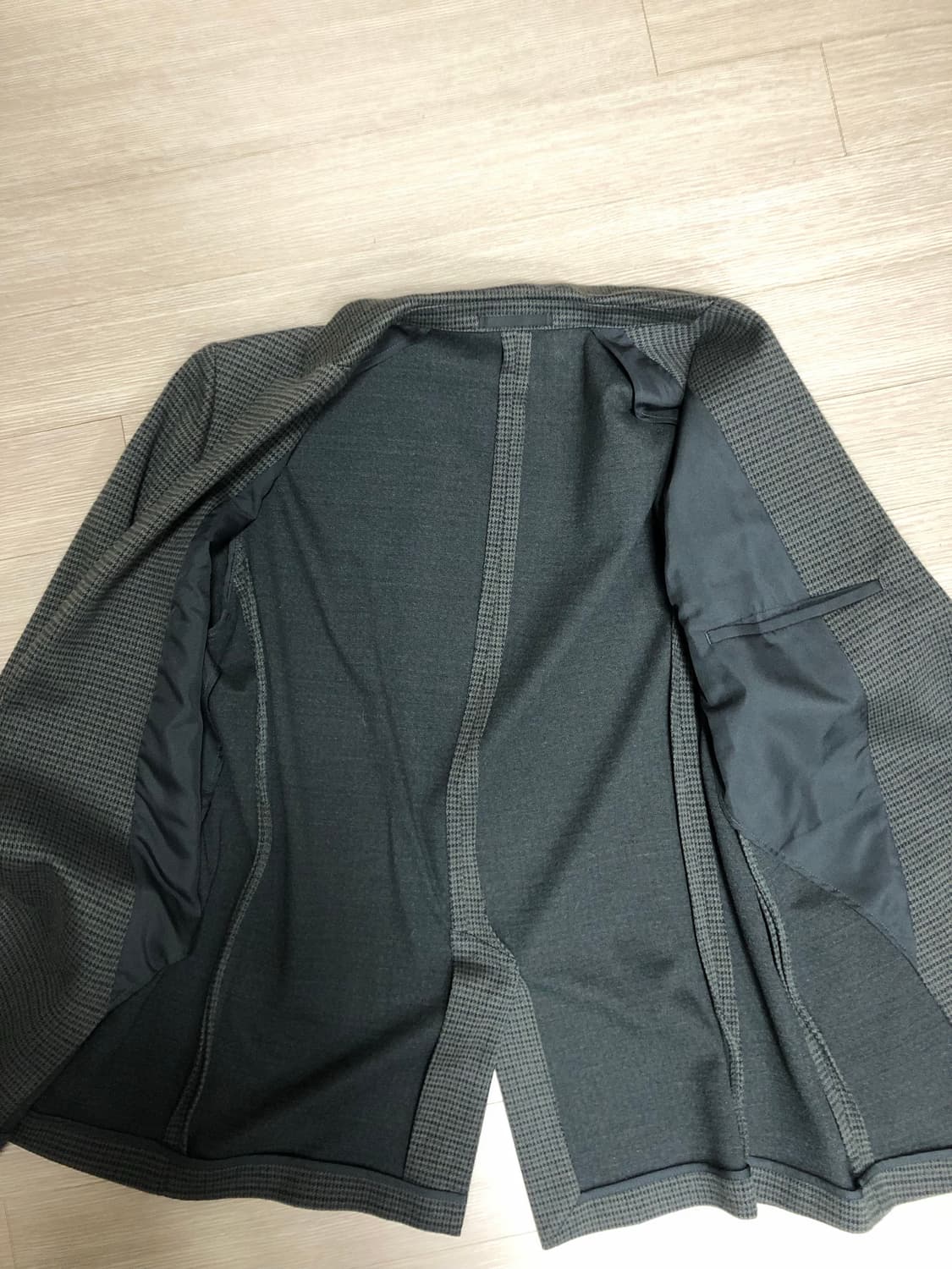 유니클로 캐쥬얼 셋업 (컴포트2B 패턴 재킷 & 팬츠) 상품이미지4