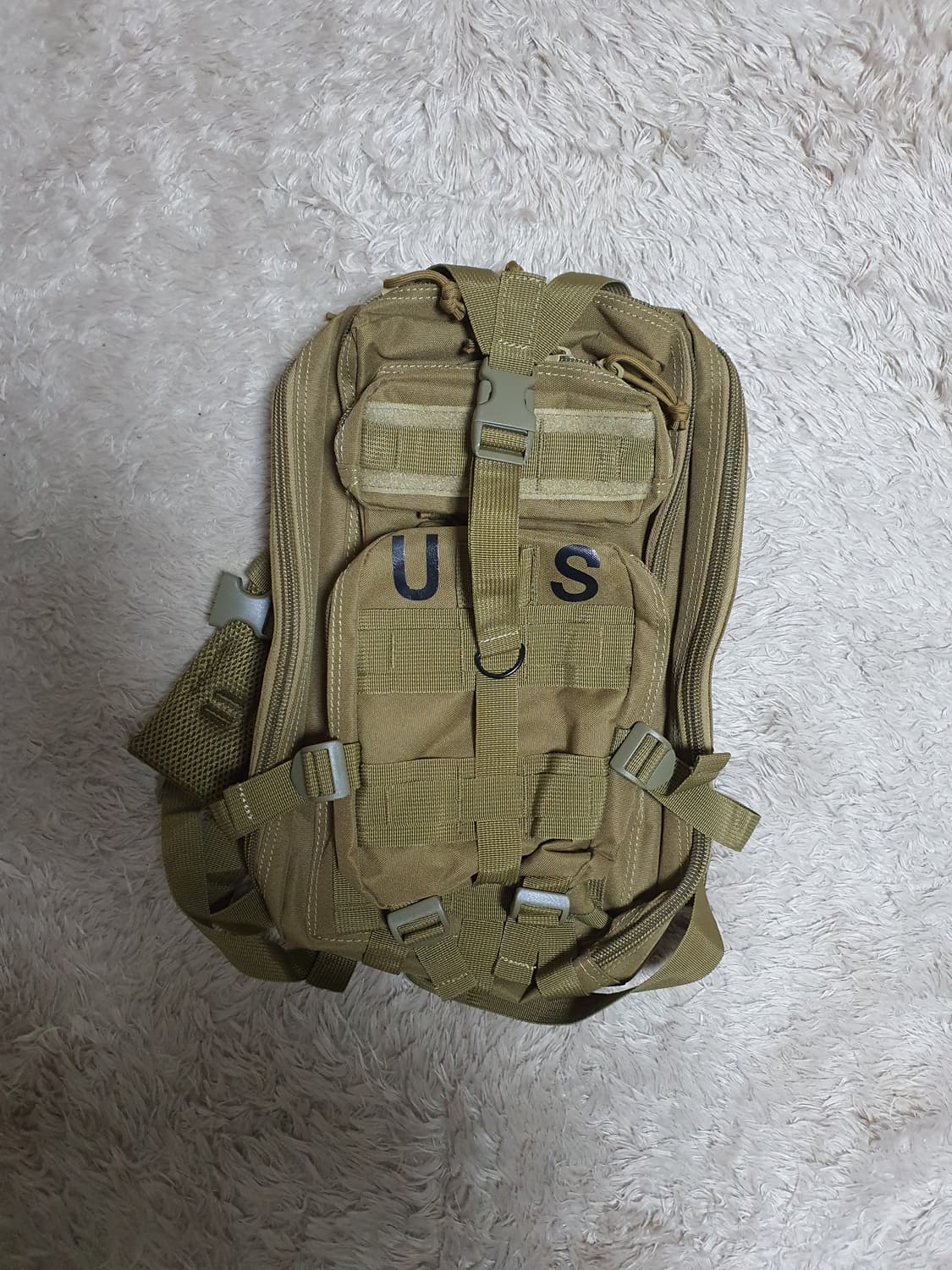 전술 백팩 새상품 미사용 사이즈 가로 28 세로 40 상품이미지2