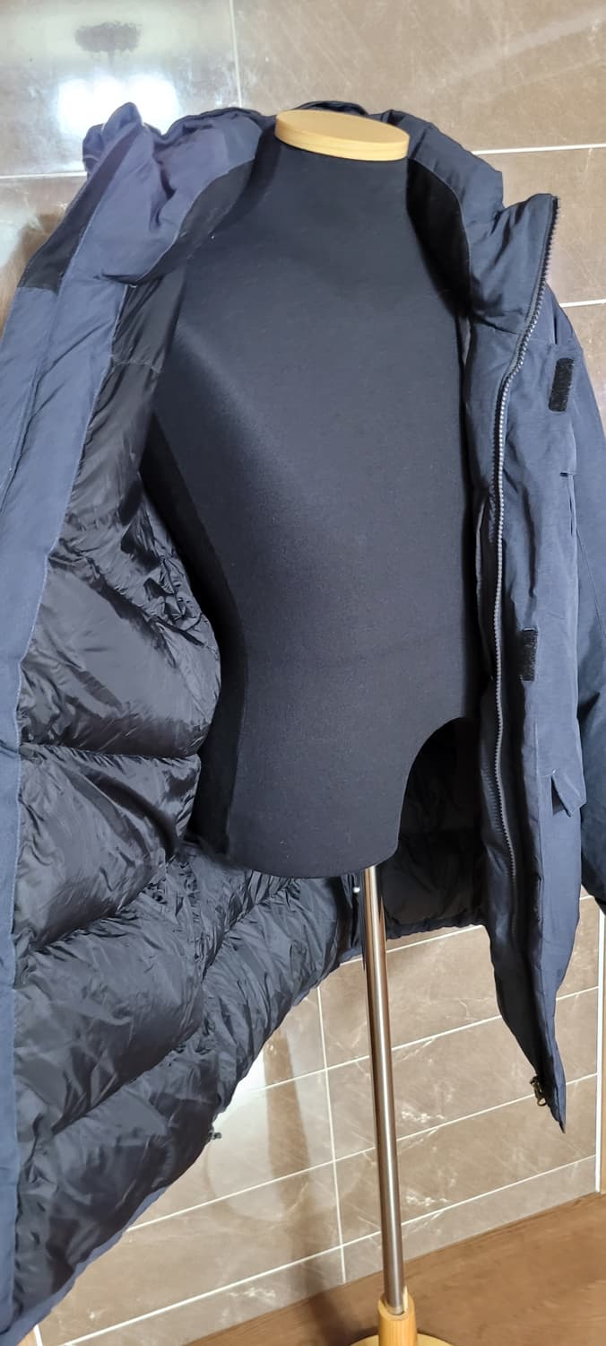 (남성110사이즈) 밀레 겨울 패딩(거위털100) 상품이미지5